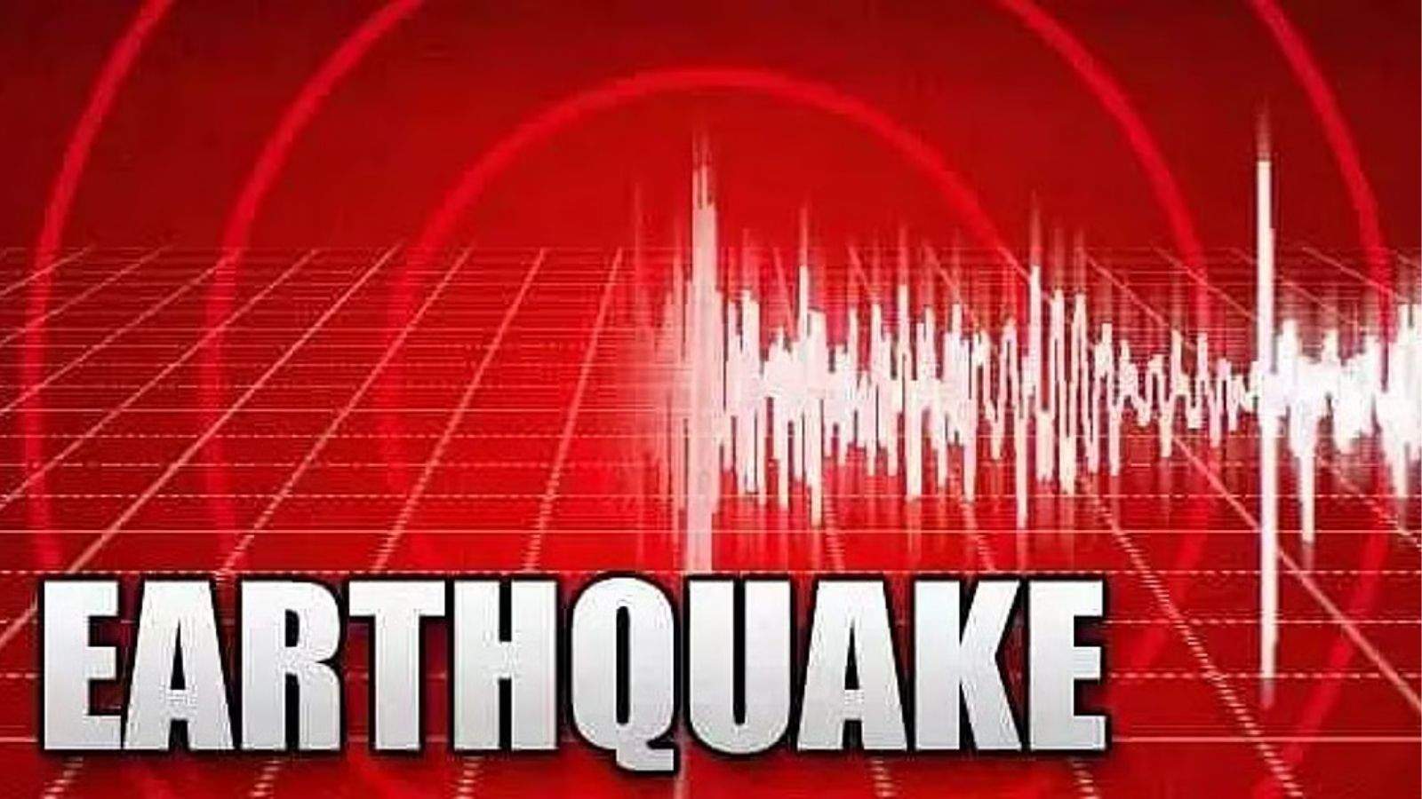 7.5 Magnitude Earthquake Strikes Japan; Tsunami Alert Issued, People Urged to Move to Higher Ground