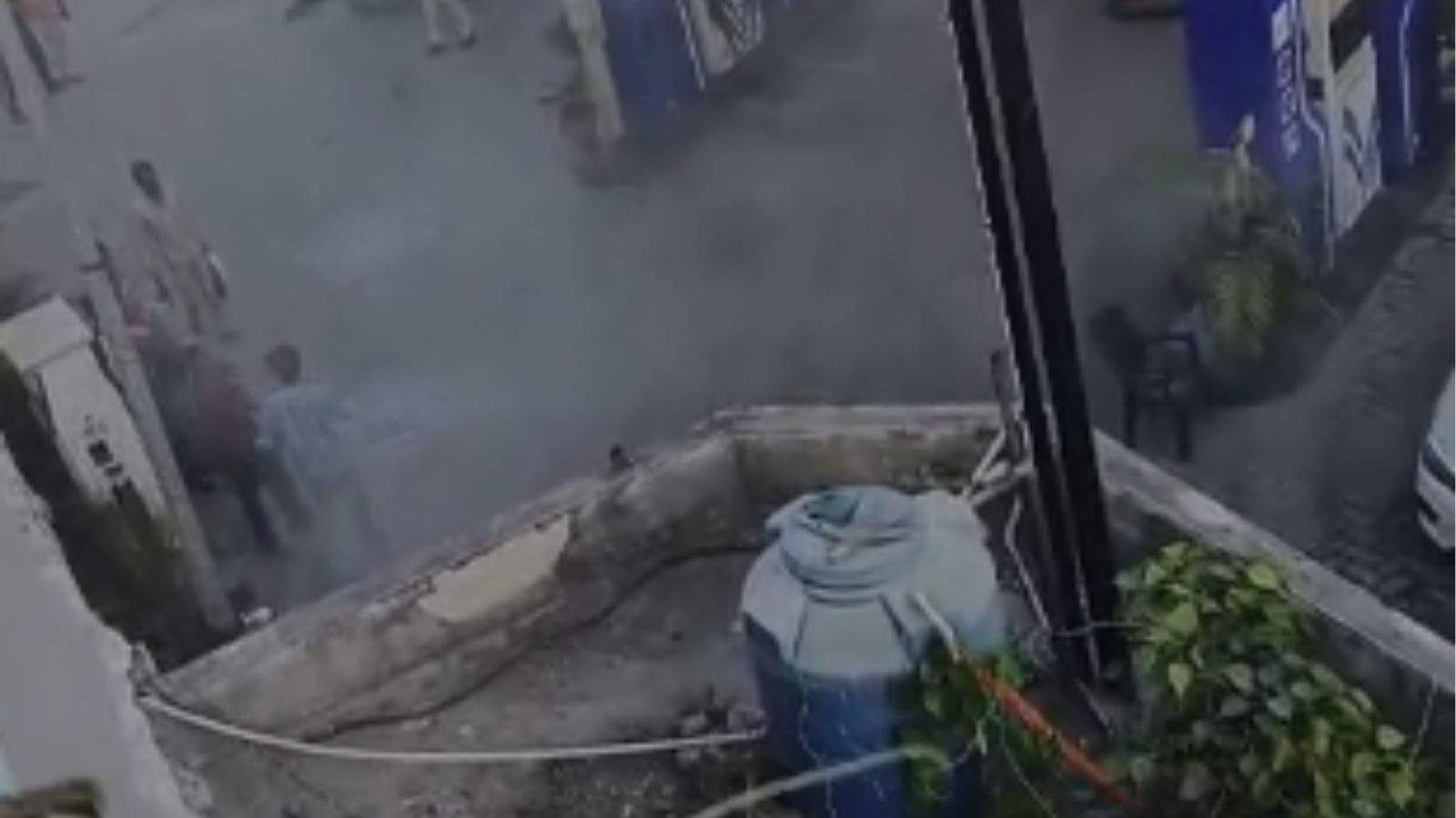 Fire in the pipes on the roof of Jalandhar petrol pump, panic in the area for the third consecutive incident