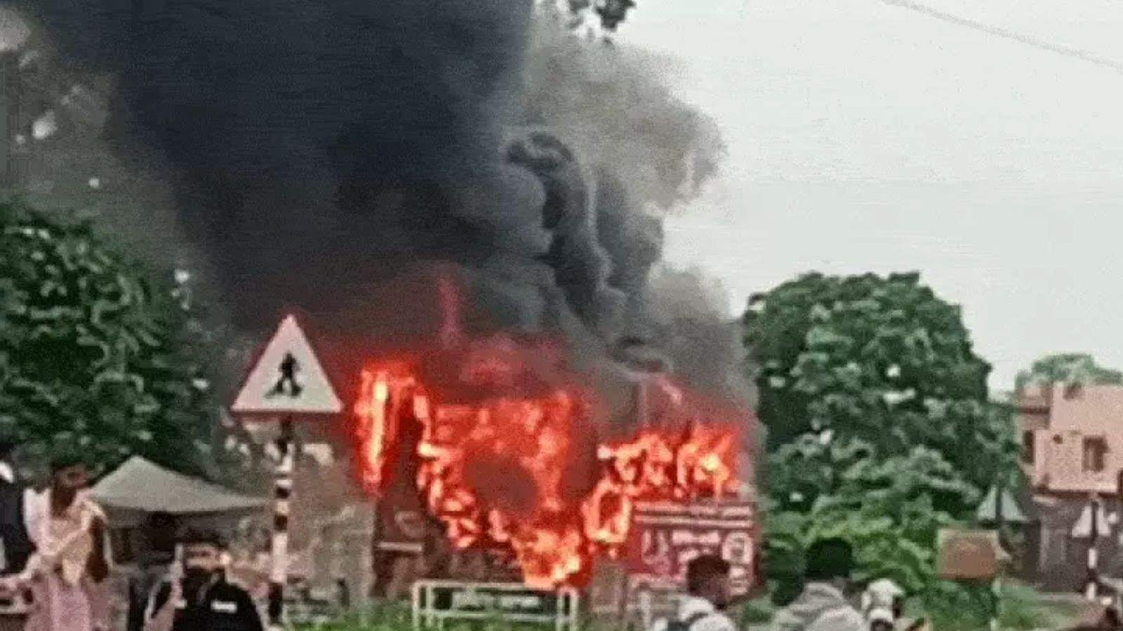 Jalandhar Jammu Bus Accident, Punjab Road Accident, Bus Catches Fire, Laxmi Holidays Bus, Ranjit Singh, Arun Kumar, Gurikbal Singh, Punjab Police, Bus Driver Negligence, Punjab News