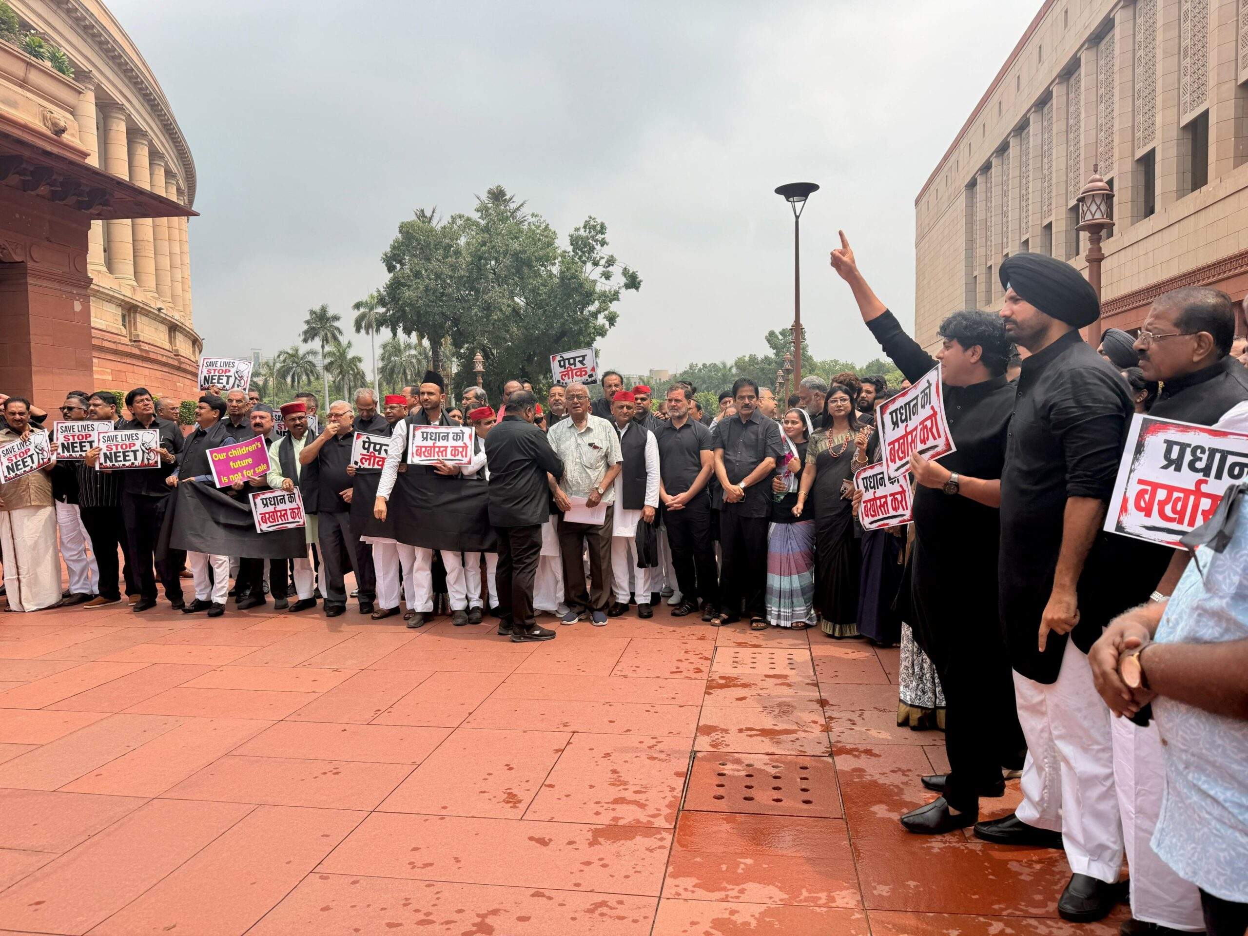 Parliament Monsoon Session, Rahul Gandhi, NEET Paper Leak, Opposition Protest, Lok Sabha, Rajya Sabha, Ravishankar Prasad, Student Protest, Jantar Mantar, Parliament News