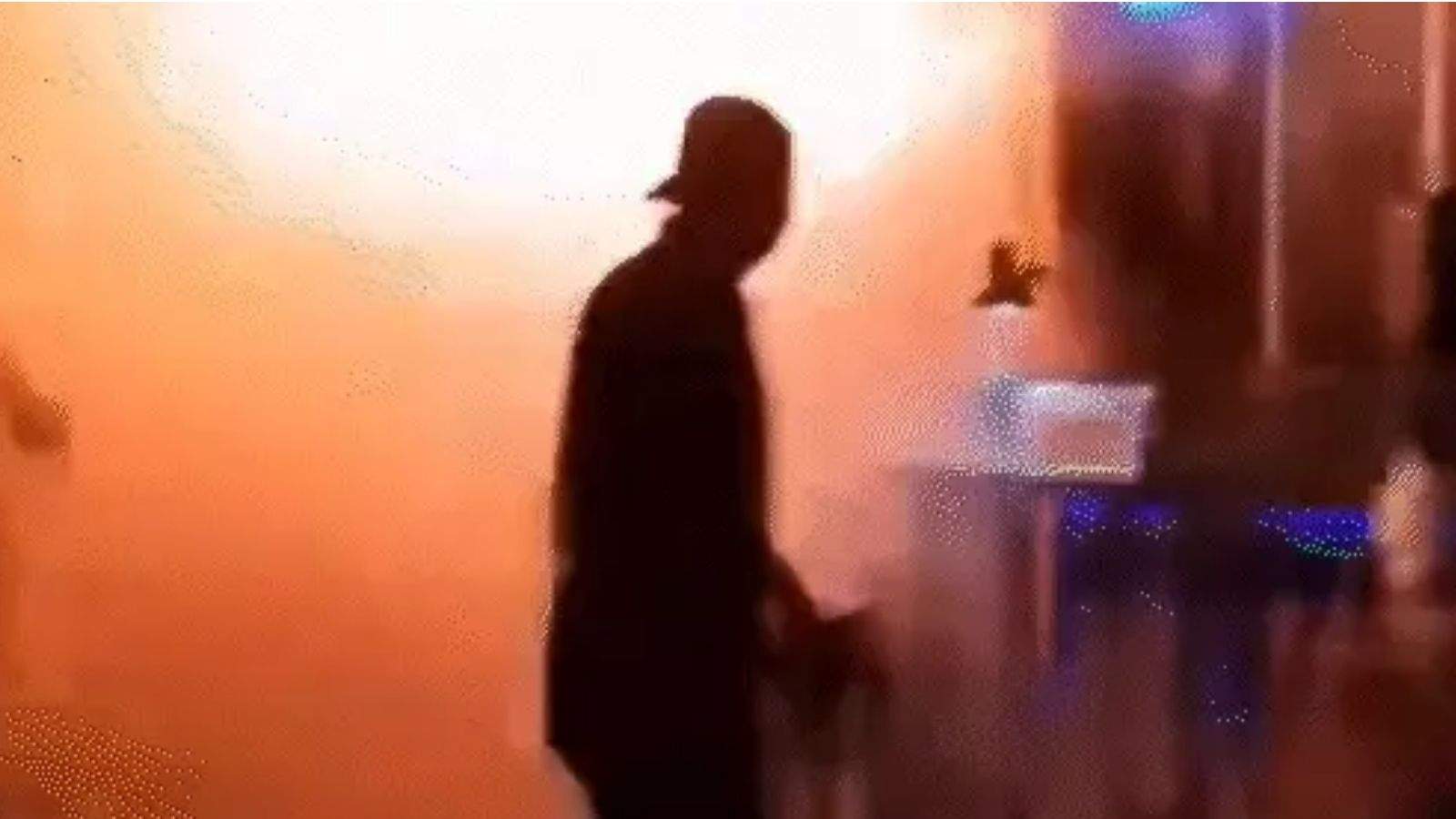 Massive fire at a Bangkok bar; 27 dead, 63 injured.